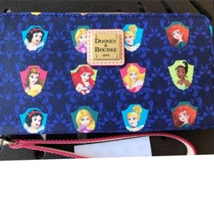 Dooney and bourke Disney 2018 princess marathon wristlet clutch bag wallet